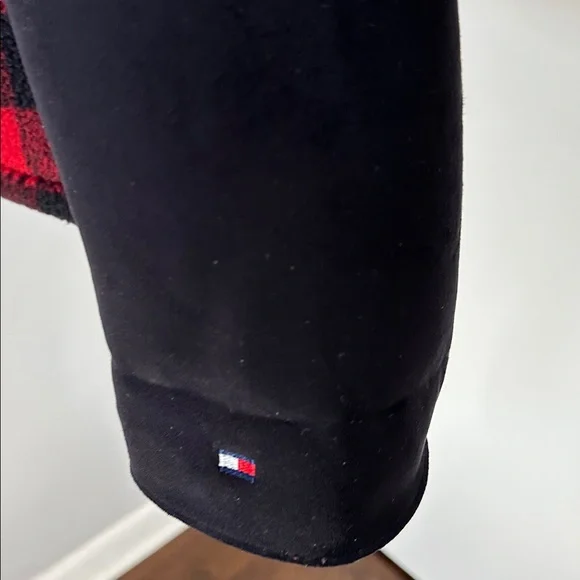 Tommy Hilfiger Fleeced Red & Black Plaid Jacket XL - Picture 10 of 14